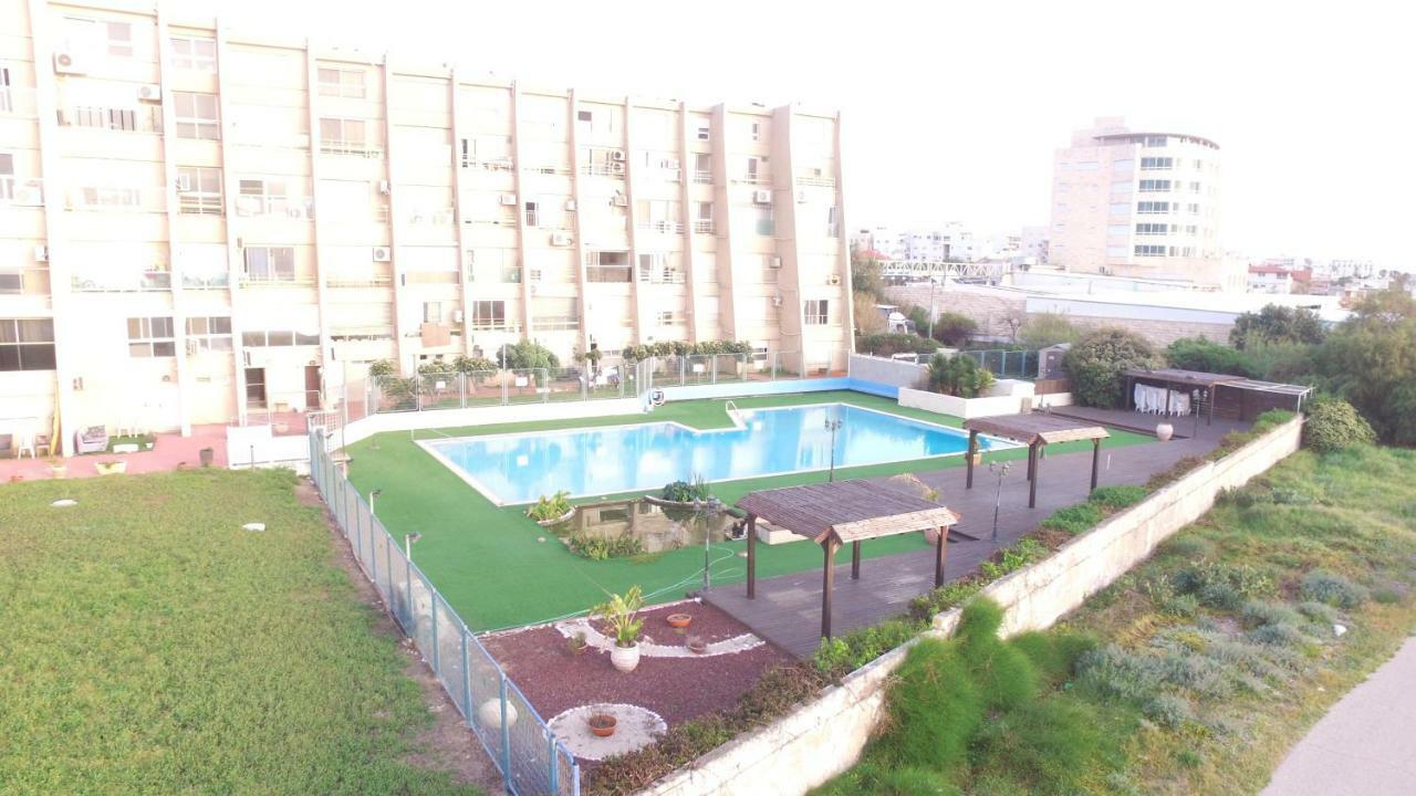 Ha-Aliya Sea View Apartamento Nahariya Exterior foto