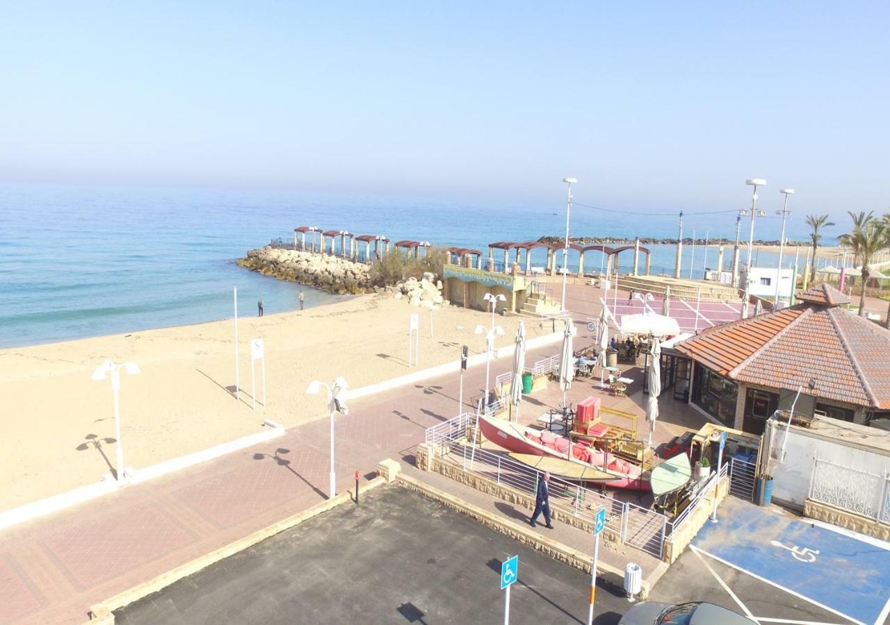 Ha-Aliya Sea View Apartamento Nahariya Exterior foto