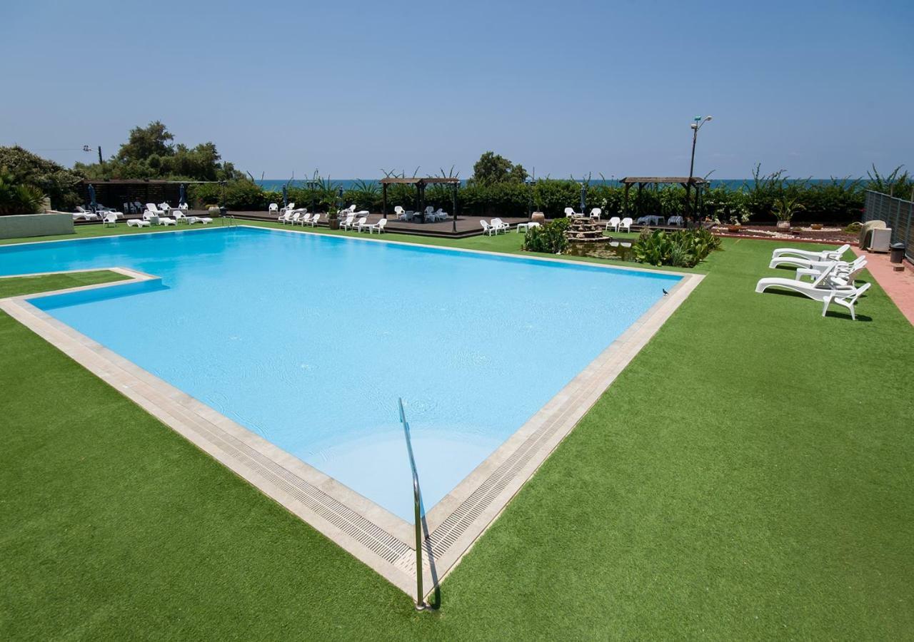Ha-Aliya Sea View Apartamento Nahariya Exterior foto