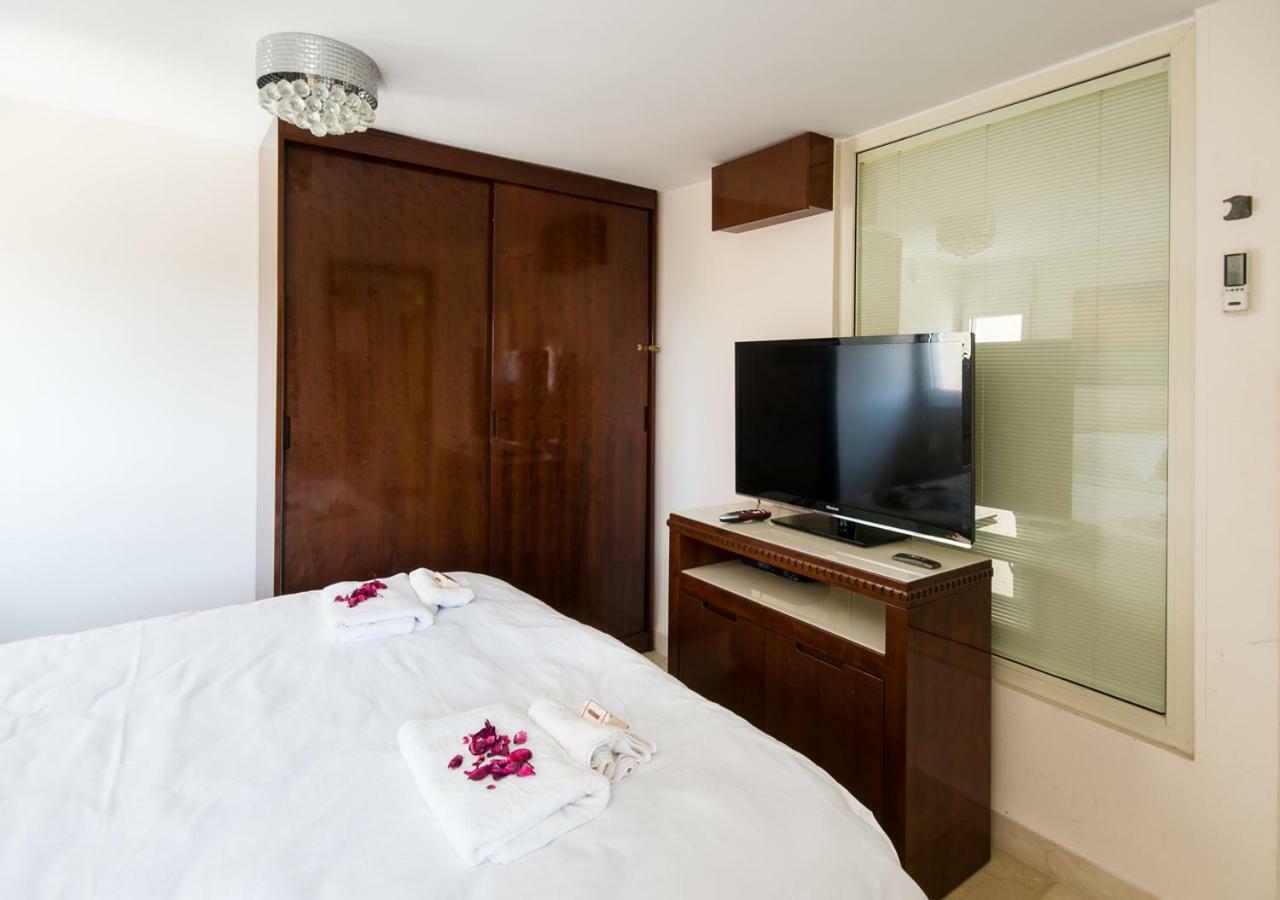 Ha-Aliya Sea View Apartamento Nahariya Exterior foto
